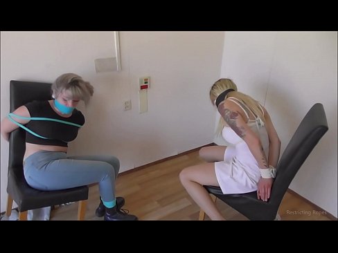 ❤️ Toksomaniulo / ligita kaj buŝoŝtopita / junulino en mizero ❤ Porno vk ĉe ni % eo.eviewporn.ru% ❌❤